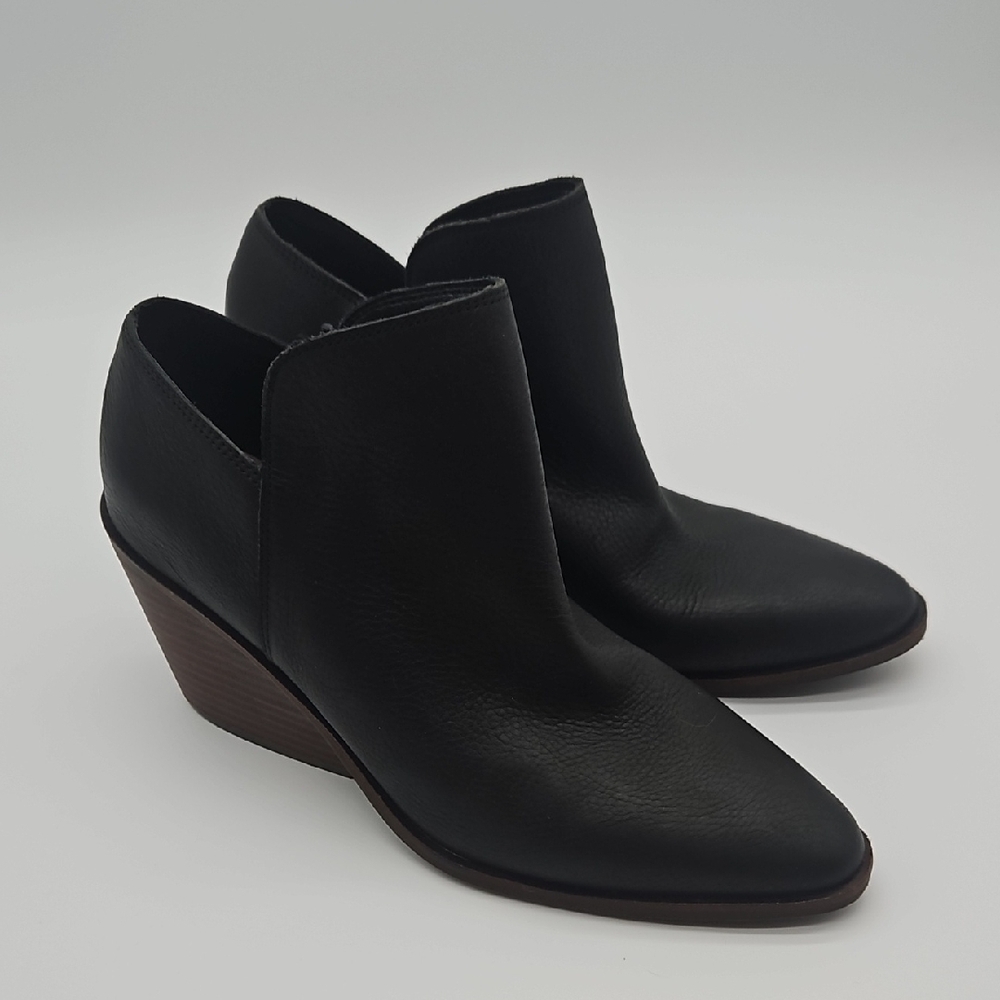 Lucky Brand Black Leather Pointed Ankle Zipper Booties - Picture 3 of 14